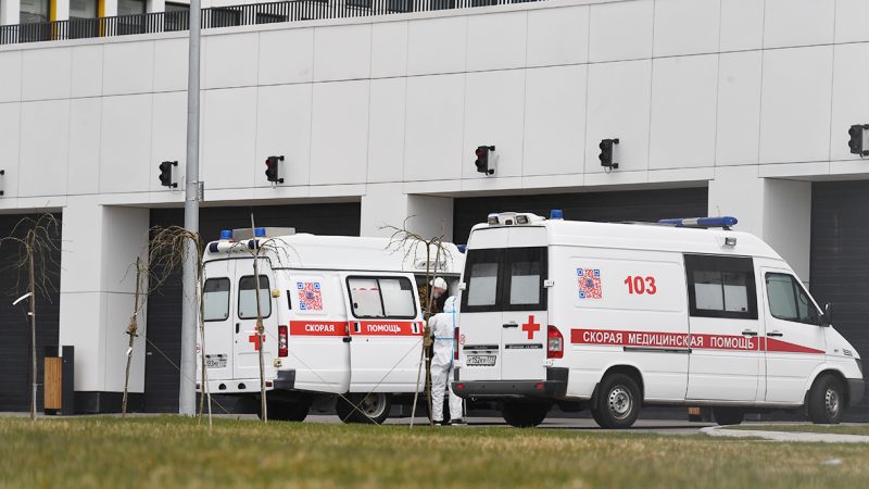 Главврач больницы в Коммунарке сообщил о росте числа госпитализаций