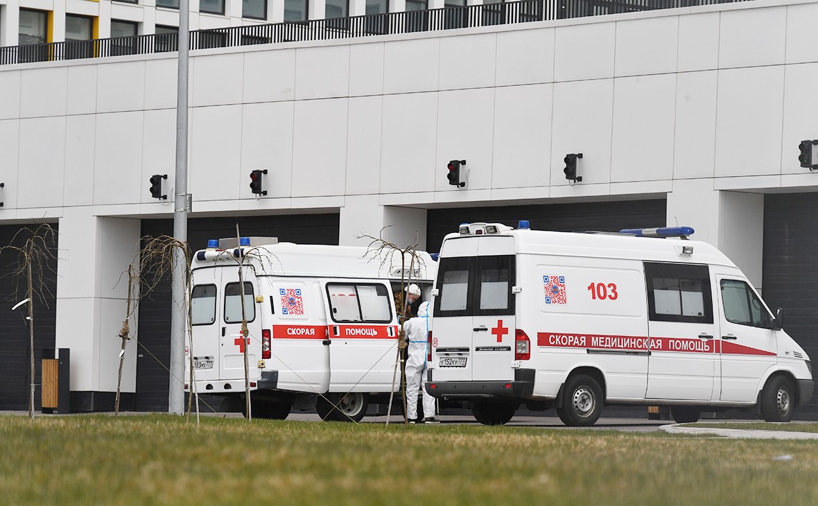 Главврач больницы в Коммунарке сообщил о росте числа госпитализаций
