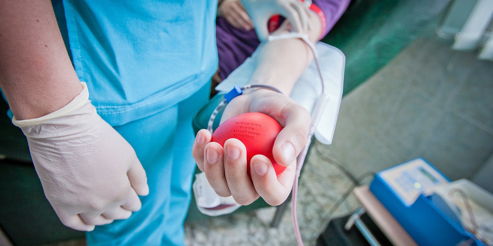 Доноры крови с антителами на COVID-19 будут получать стимулирующие выплаты