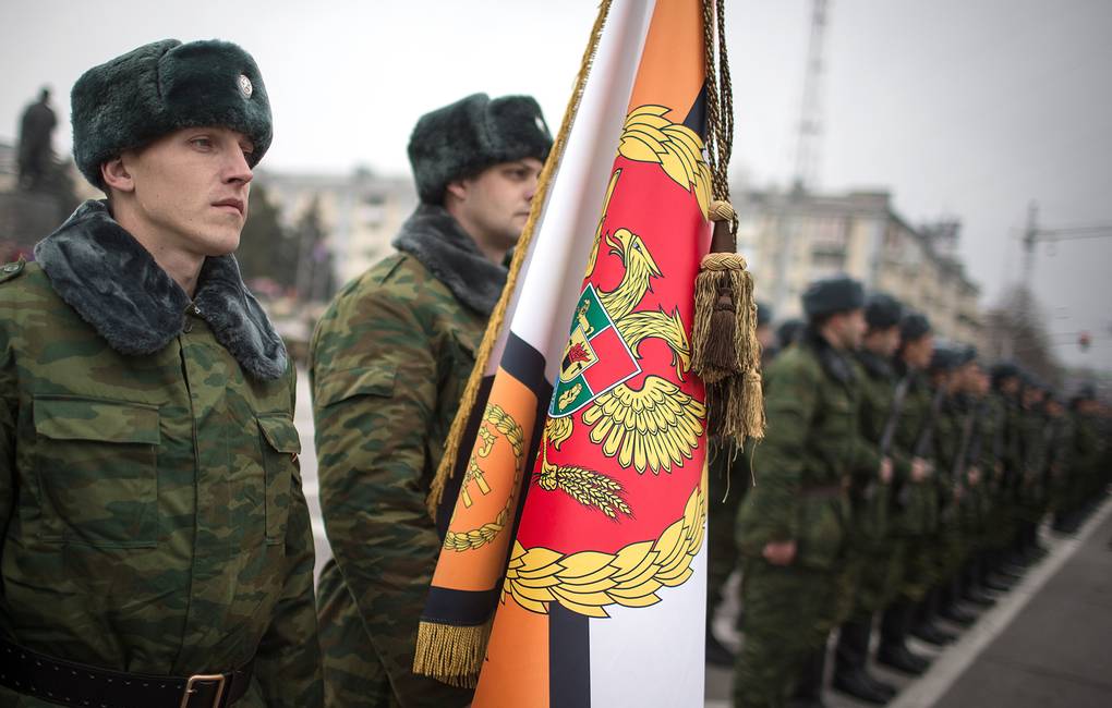 В ДНР и ЛНР привели в повышенную боеготовность Народную милицию
