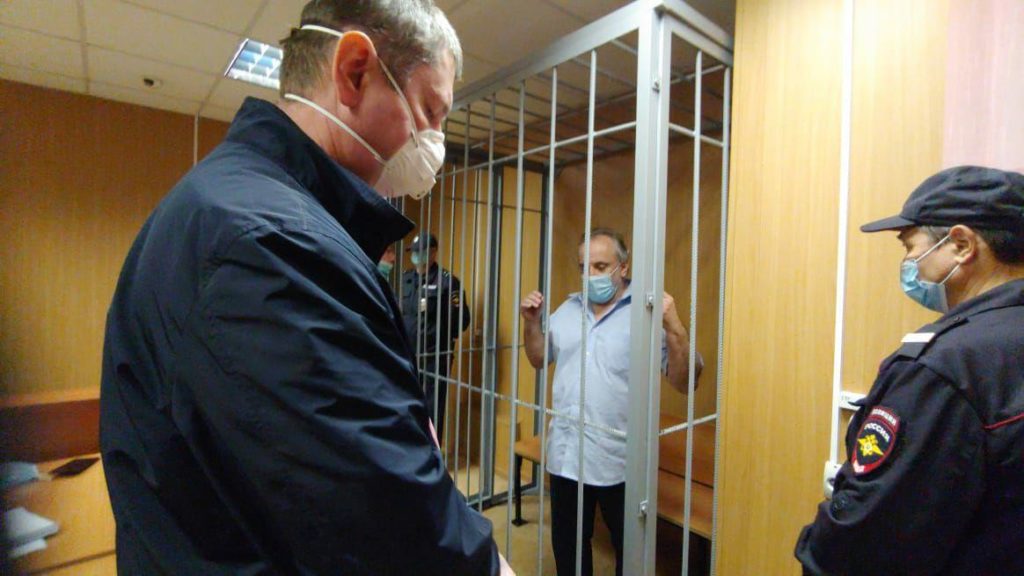 Депутата фракции КПРФ в Мосгордуме Олега Шереметьева отправили под домашний арест.